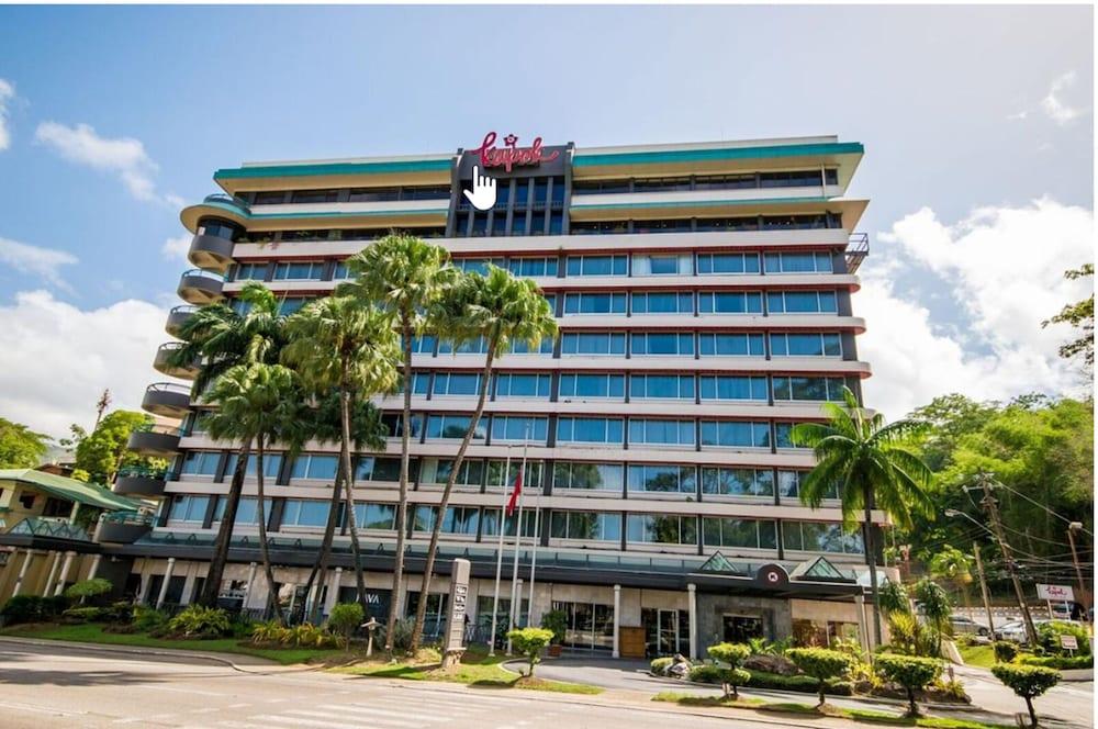 Kapok Hotel Port of Spain Buitenkant foto